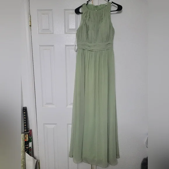 Elegant Green Maxi Dress From Azazie - Picture 4 of 15